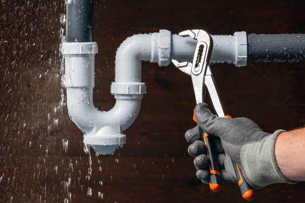 Professional Plumbing technician working in Bogota, NJ
